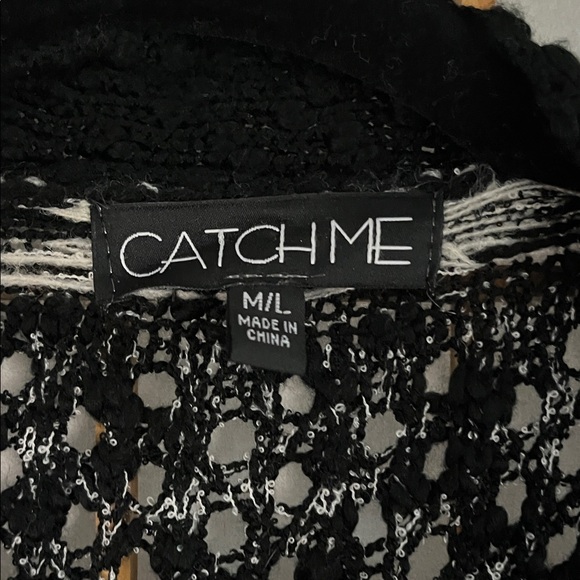 Catch One Black and White Patterned Cardigan - Picture 2 of 5